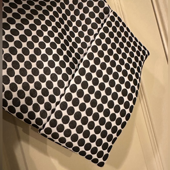 Asymmetrical black and white suit jacket - Picture 4 of 9